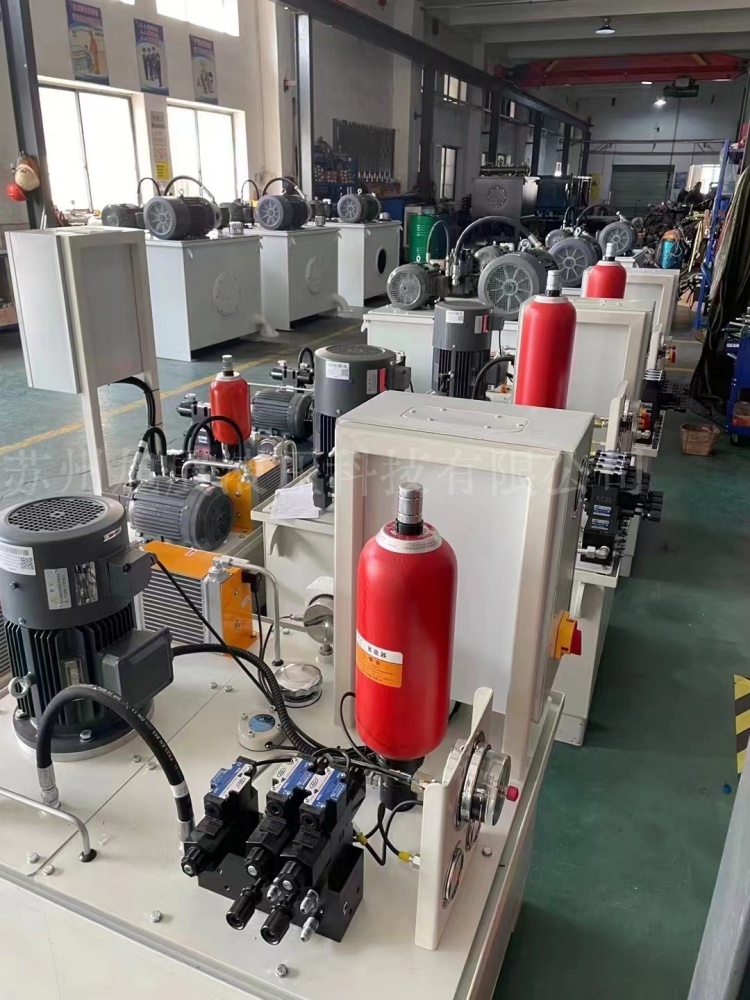 1702003999579016.jpg 液壓站.jpg